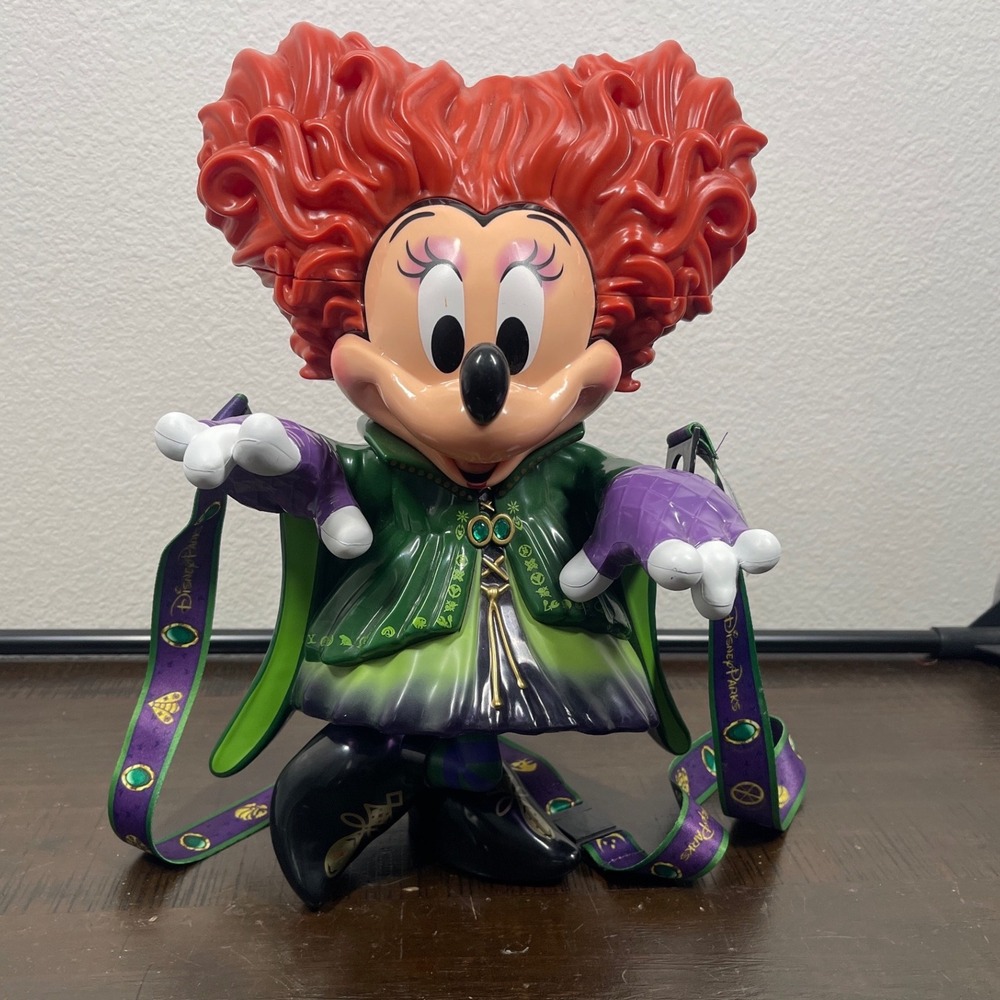 Disney Parks Minnie Mouse Winifred Sanderson Hocus Pocus Light Up Sipper Lanyard